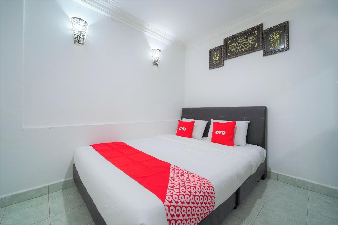 Oyo 89850 Mutiara Motel Kuah Ngoại thất bức ảnh